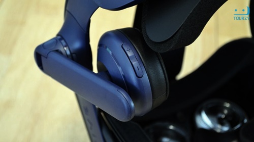  m thanh trên Vive Pro bị thiếu âm trầm nhưng có thể khắc phục do kính có chấp nhận cắm tai nghe bên ngoài