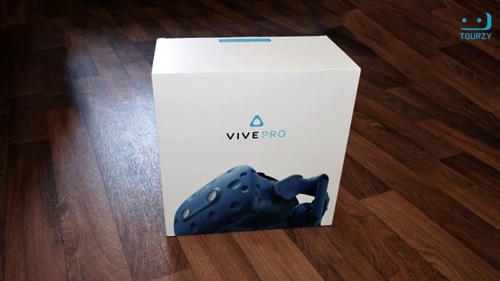 Thiết kế của Vive Pro trông cũng không quá ấn tượng với người dùng